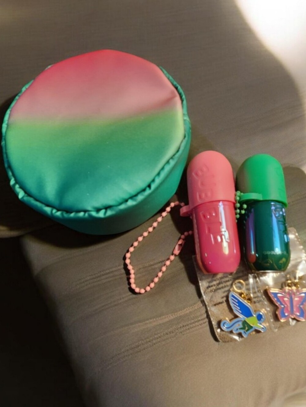 Wicked Lip Balm Capsule Shape Wit Pouch N Charms■ NBNT《read Belo